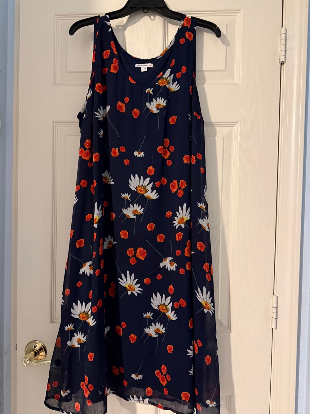 Isaac Mizrahi Navy Floral Maxi Dress with Red and White Blooms, Also pockets!
